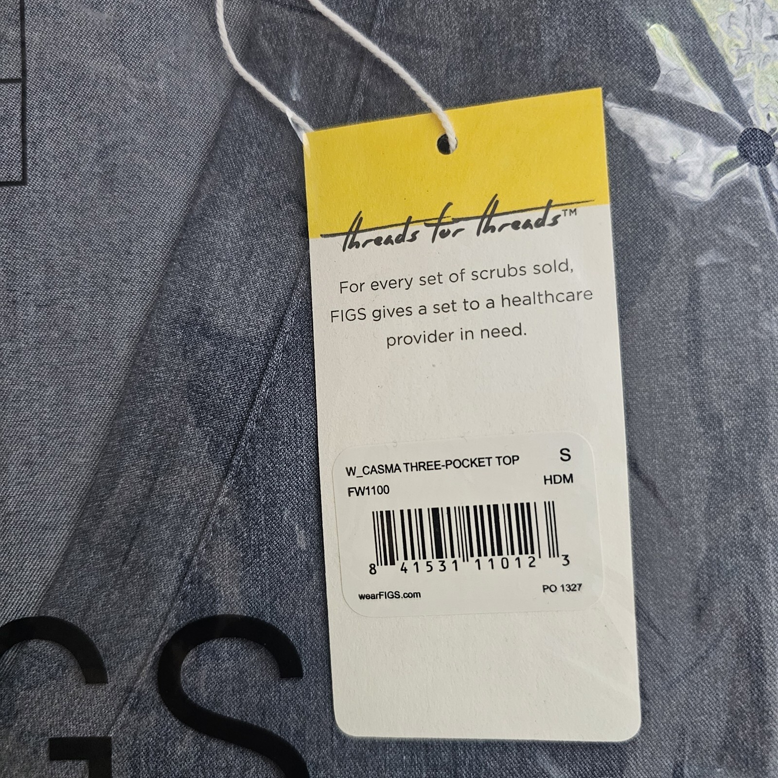 FIGS Women's Heather Denim Casma 3 Pocket Scrub Top Size S Small NEW in BAG