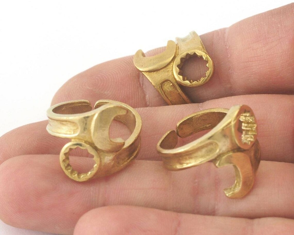 Tool Wrench Adjustable Ring Raw brass 3991