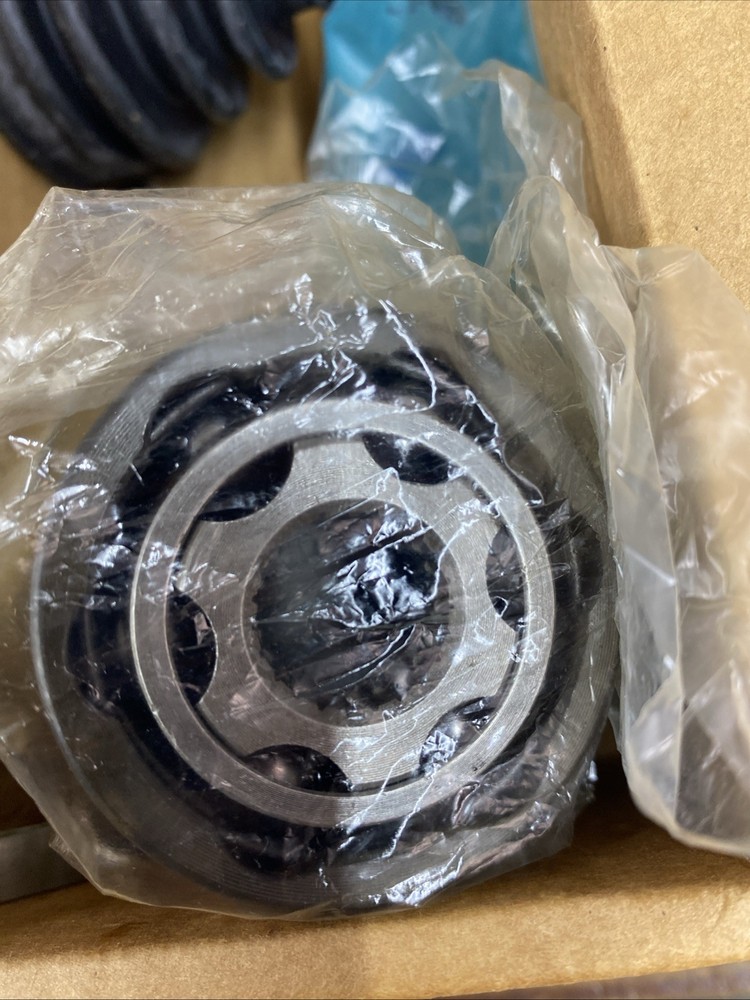 MOTOR MASTER CV JOINT KIT CVJ262
