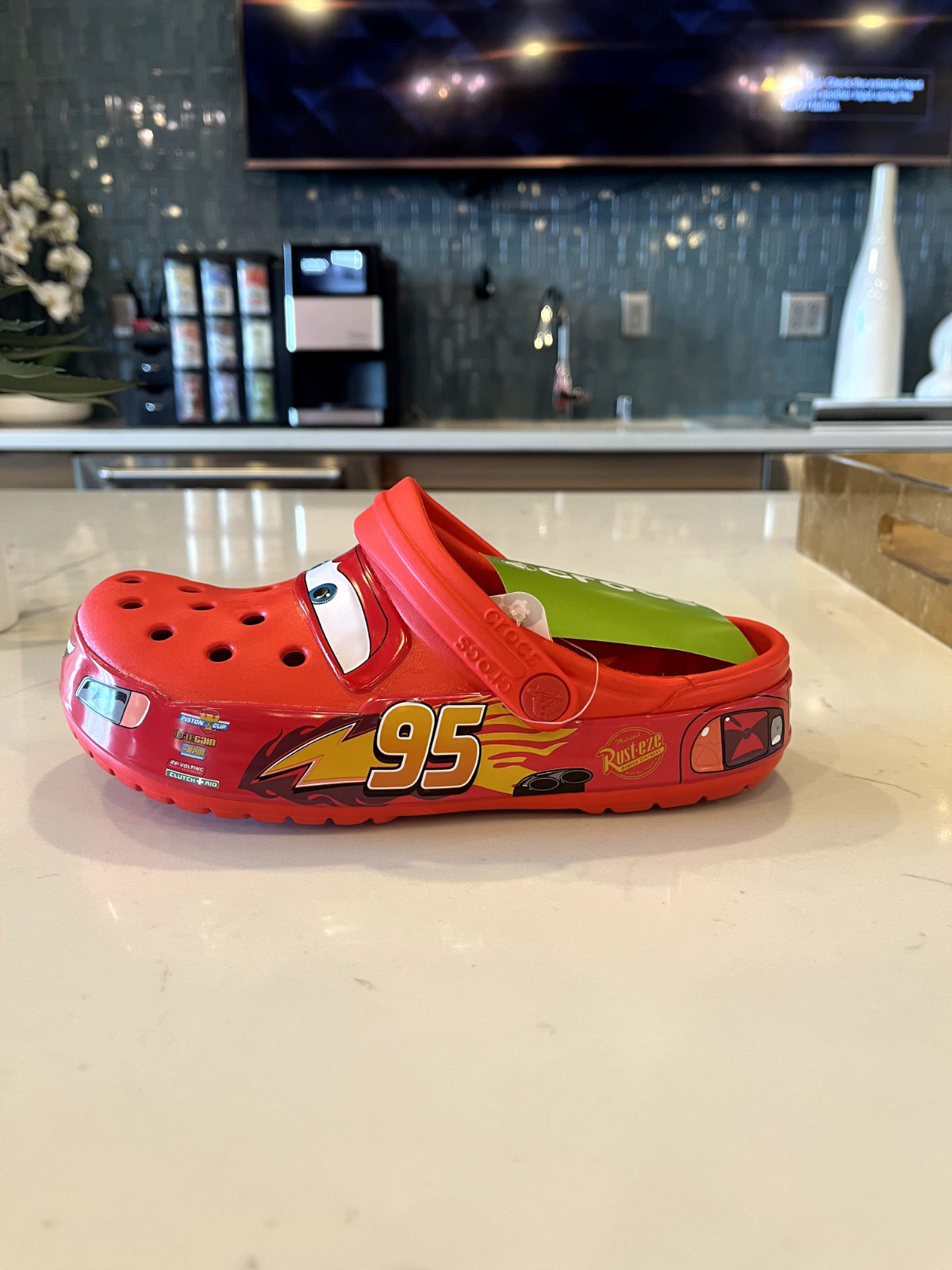 ✅Lightning McQueen Crocs – Original Special Edition, Unisex, Super Comfortable ❤