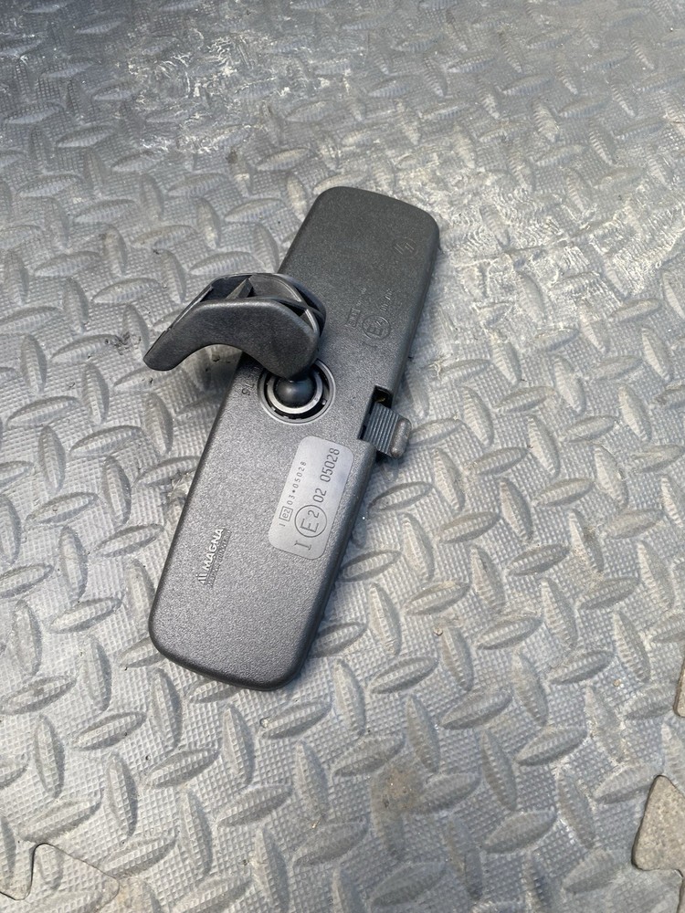RENAULT CLIO MK3 REAR VIEW MIRROR 2010 MODEL