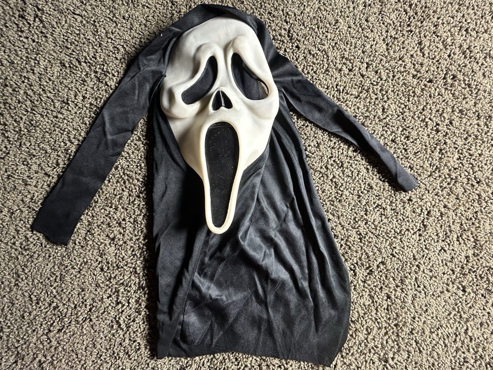 Scream Ghostface Mask Ghost Face Easter Unlimited Mask Glow
