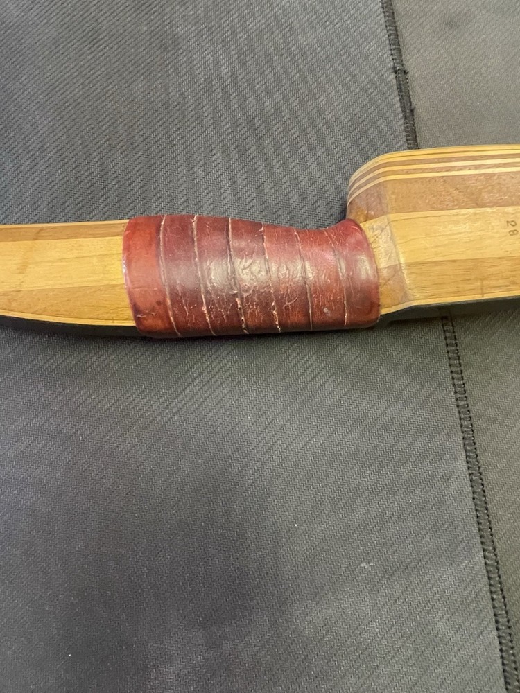 Vintage Root Field Master Recurve Bow