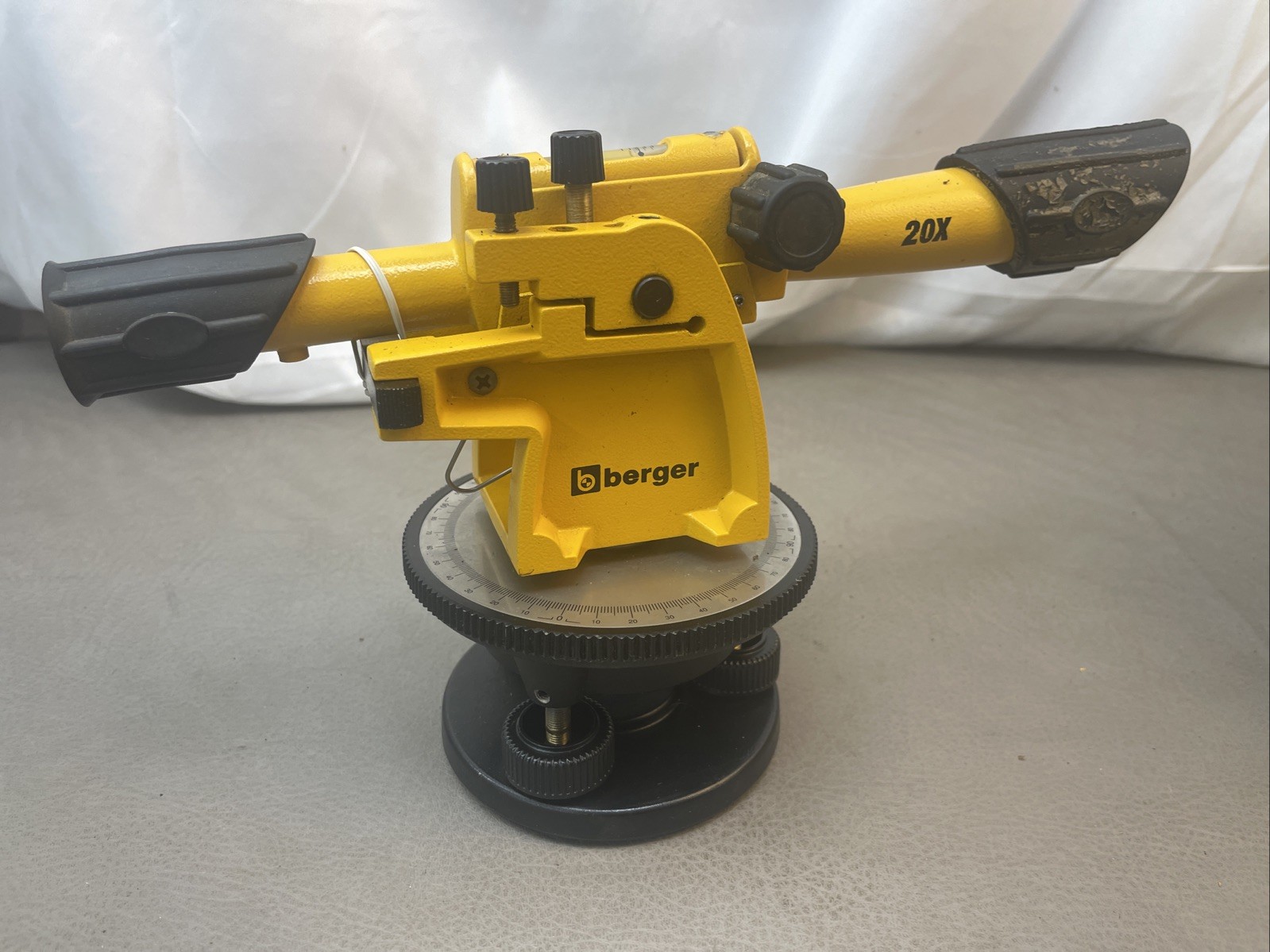 Berger Instruments Surveying Transit Level Model 54-200BN w/ Yellow Hard Case