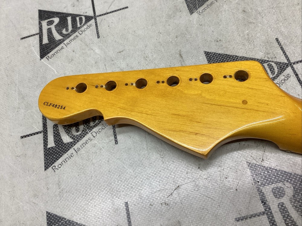 2004 G&L USA Legacy Neck Maple