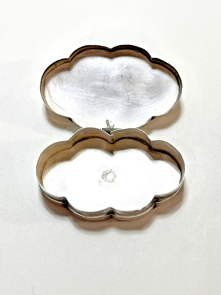 Sterling Silver Pill Box Turquoise Stone 8.5 Gr. No Monogram.