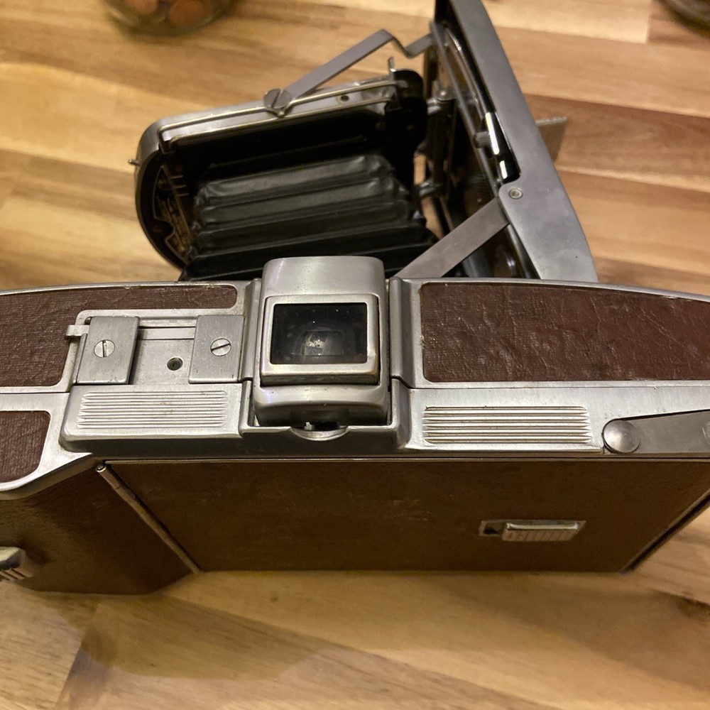 Polaroid Land Camera Model 95