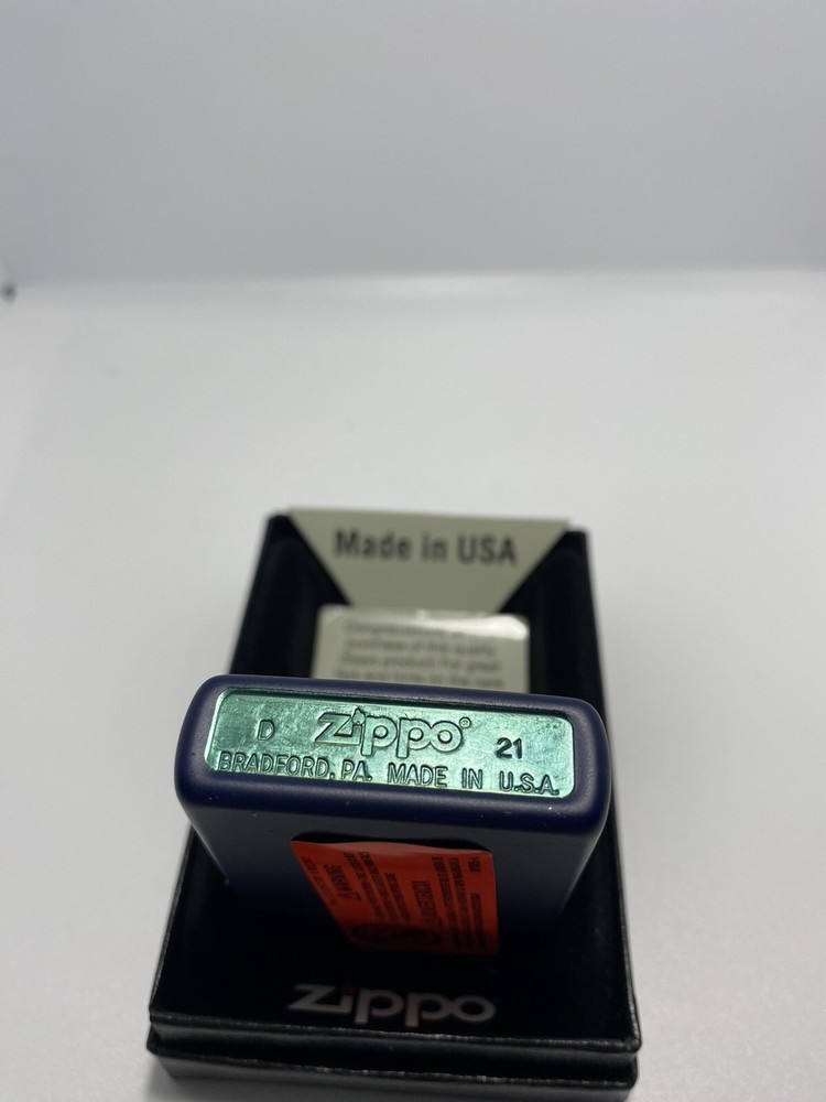 Zippo Pixel Game On A Navy Matte Lighter