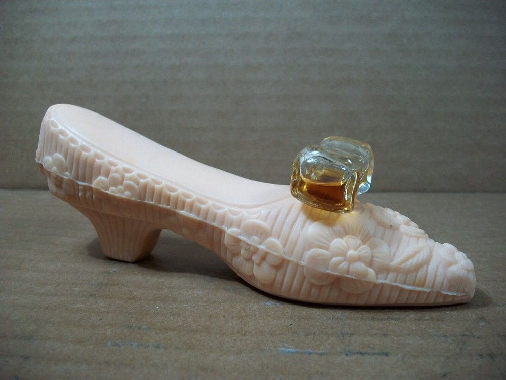 1972 Avon ~ Lady Slipper - Cotillion Perfume & Soap ~ with Box