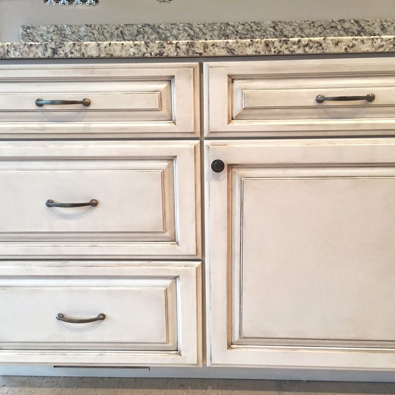 3-3/4" Martini Classic Pull Venetian Bronze