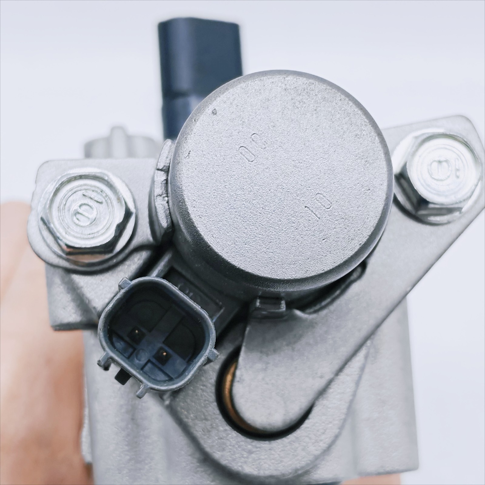 15810-RNA-A01 OEM KEIHIN VTEC Solenoid Spool Valve For 2006-11 Honda Civic 1.8L