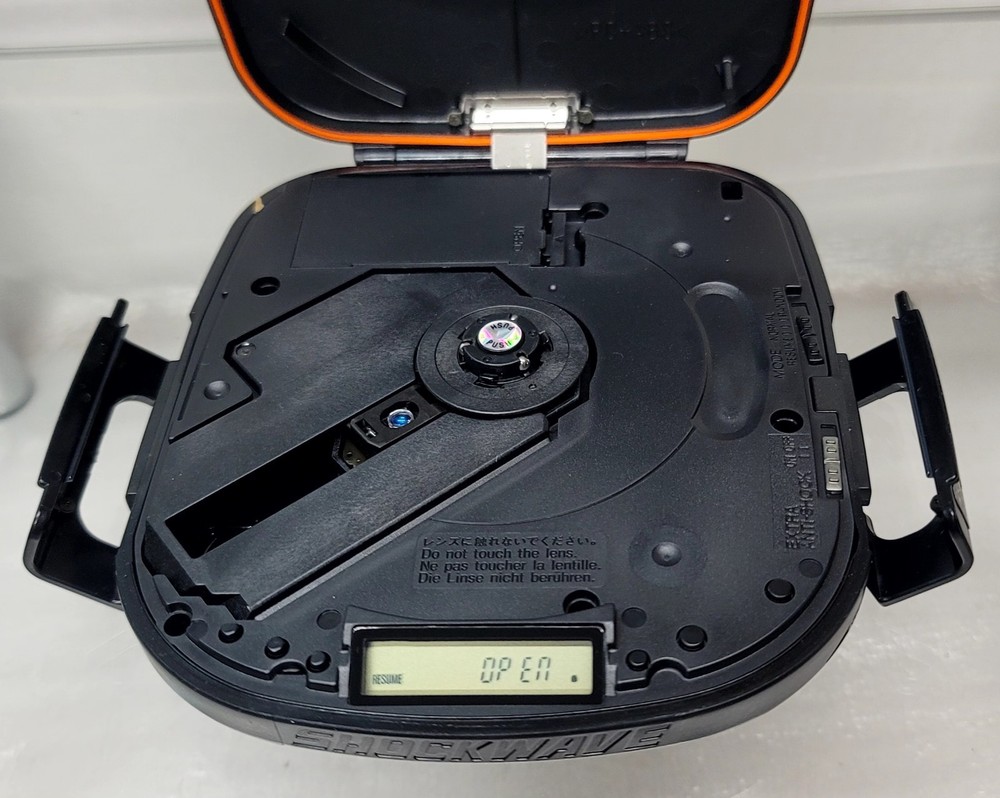 Panasonic Shockwave Portable Compact Disc CD Player SL-SW405 Tested working