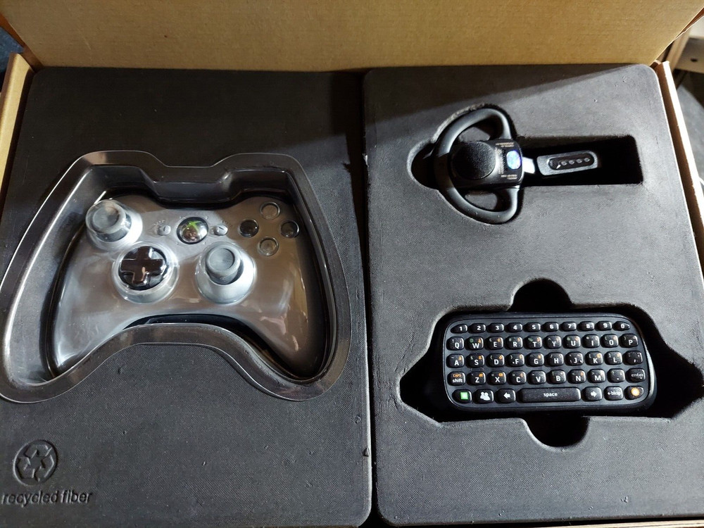 NEW Sealed Box Microsoft Xbox 360 XDK Developer Dev Kit Accessories Bundle