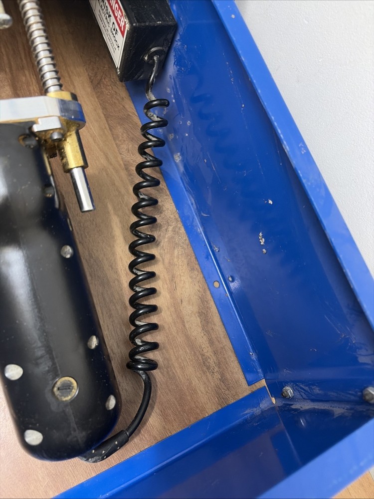 Kreg Single Spindle Pneumatic Pocket Hole Machine DB110