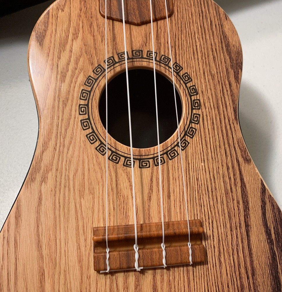 Keiki Ukulele Coconut Float 4 String Keiki Ukuleles With Soft Case