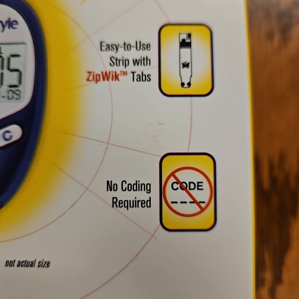 Freestyle Lite Meter Blood Glucose Monitoring System Tiny Sample No Coding