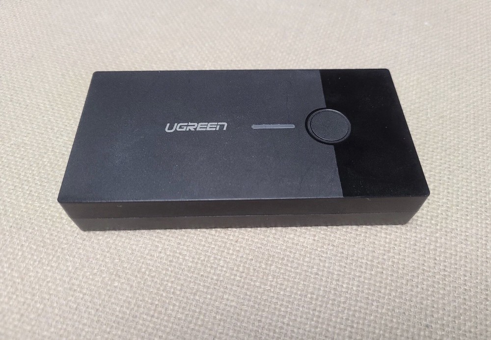 UGREEN 30357 2 Port USB KVM Switch Box with One USB Cable.  Tested Working Clean