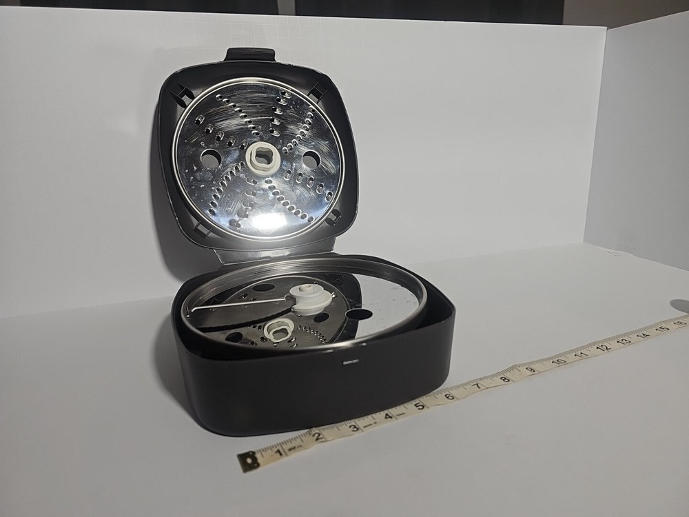 KitchenAid Cutting Blades / Shredding Disc / Slicing Disc In Box