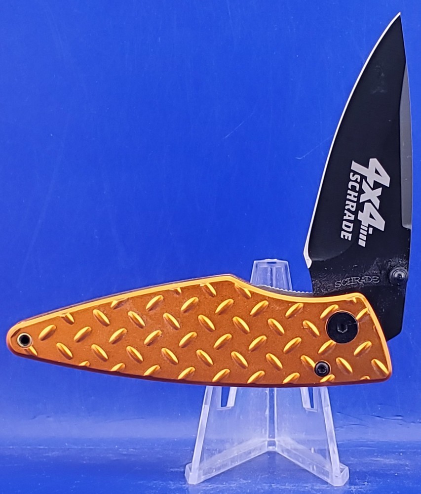 SCHRADE 4X4 DIAMOND PLATE LINERLOCK SQ447
