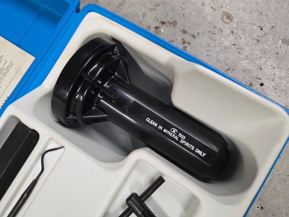 OTC 7040-K Caliper Piston Puller Brake Kit