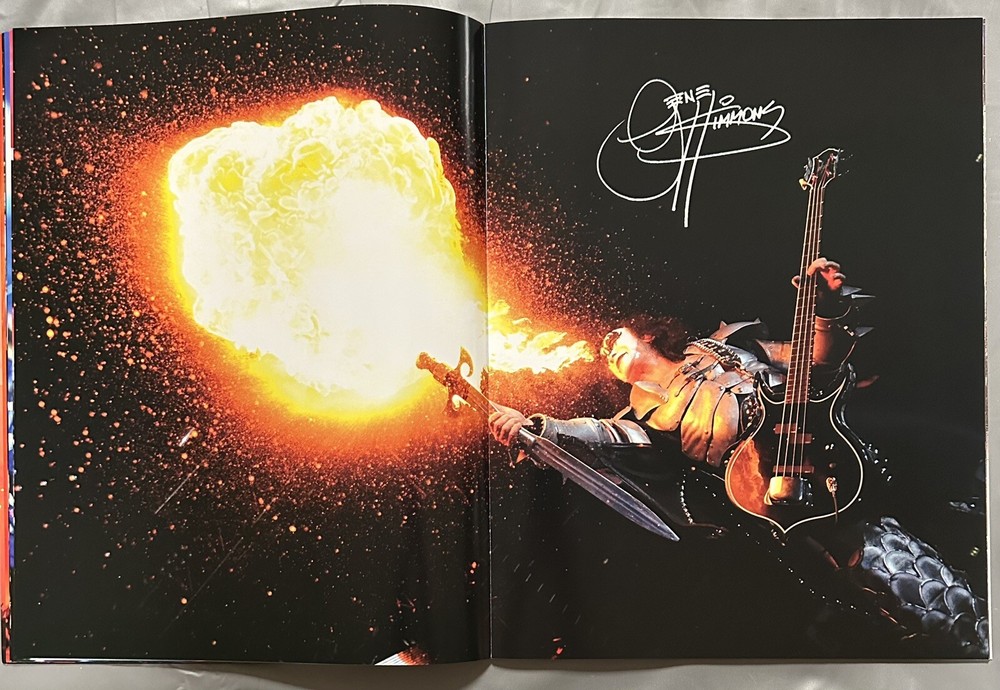 Kiss Alive 35 Sonic Boom Concert Program Tour Book Excellent Condition 11x14