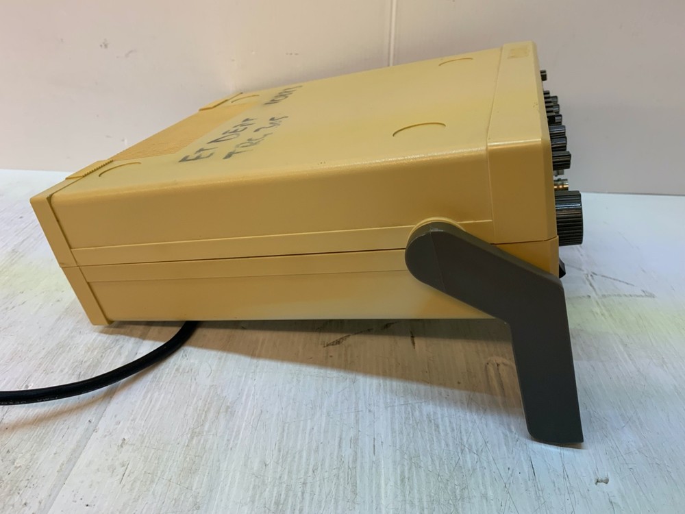 Gold Star Function Generator FG-2002C S8343