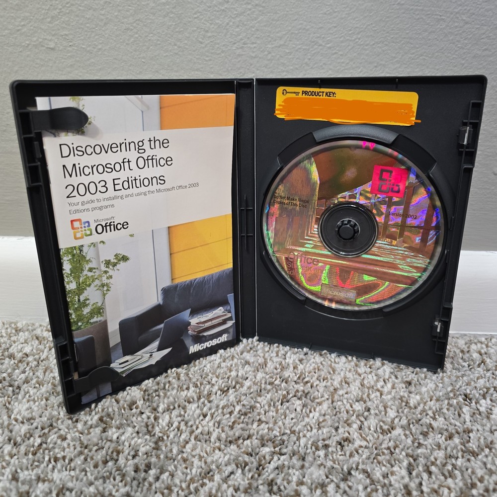 Microsoft Office 2003 Student and Teacher version w/ Key