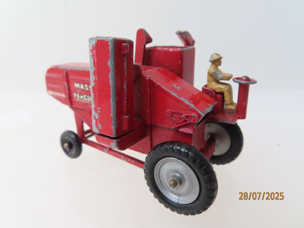 Vintage Lesney Harvester unit with driver