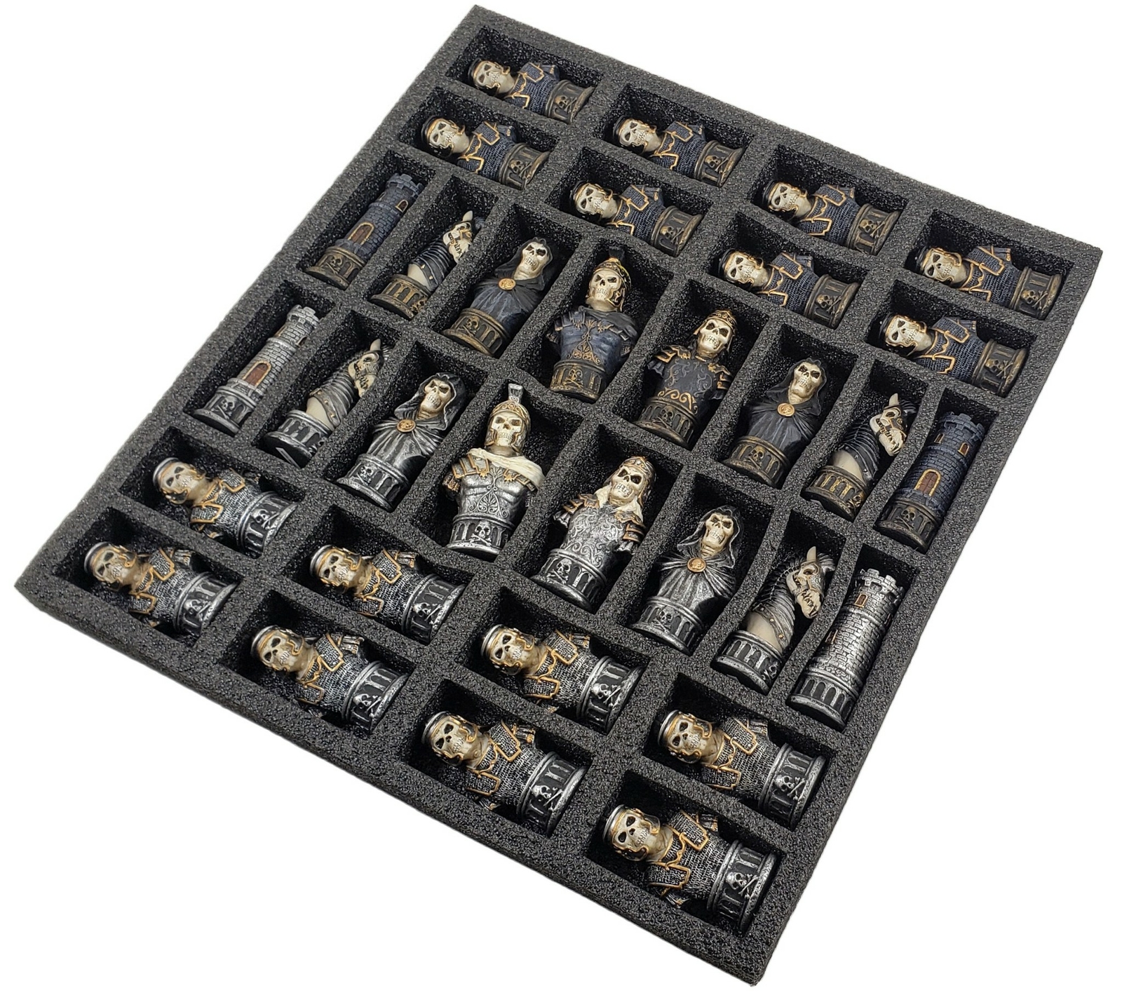 Medieval Times Skull Busts Gothic Fantasy Knights Chess Set 17" Maltese Board