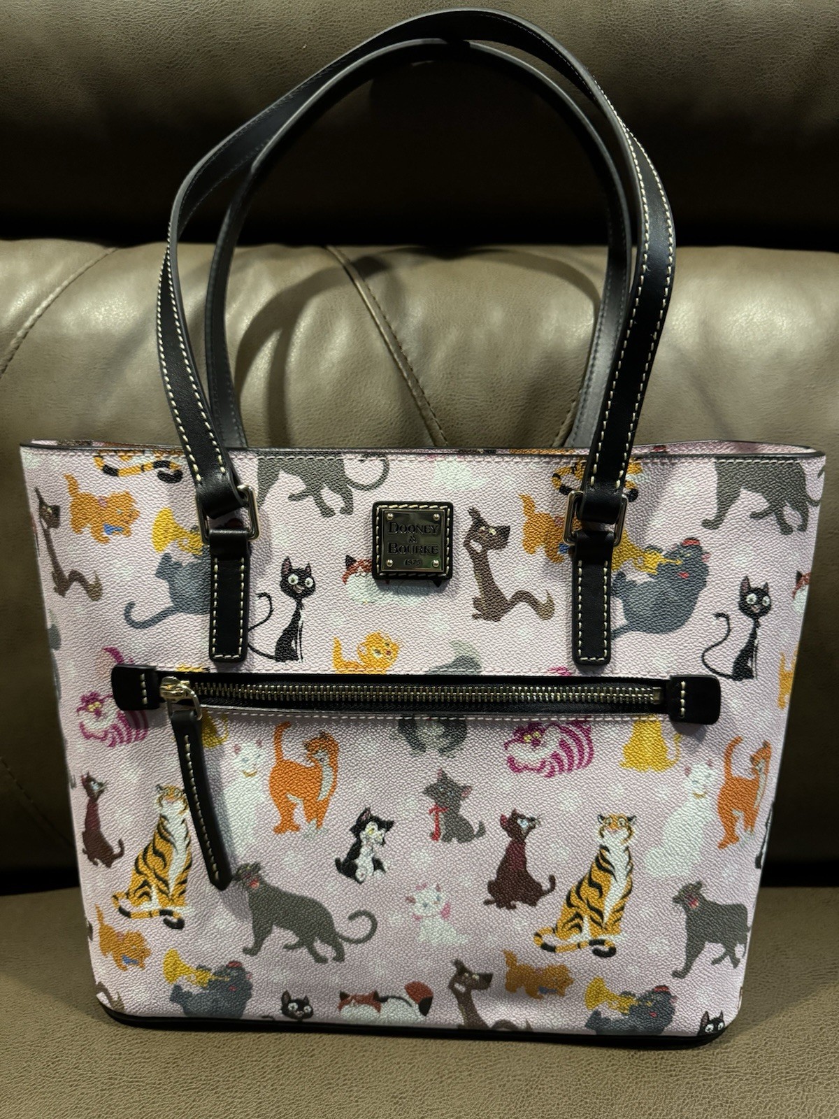 NWT Disney Dooney & Bourke 2024 Cats Large Pink H Shopper Tote EXACT ITEM NEW
