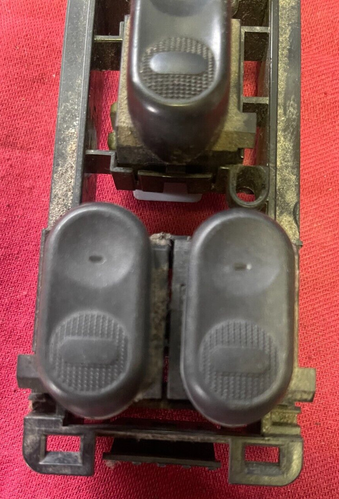 FREIGHTLINER , A 004 545 92 07 ELEC SWITCH DOOR PANEL WINDOWS,LOCKS, MIRRORS