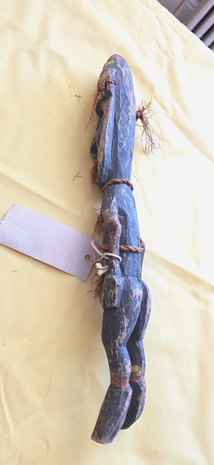 SMALL PAPUA NEW GUINEA ANCESTRAL FIGURE - SEPIK RIVER REGION PRIMITIVE ART