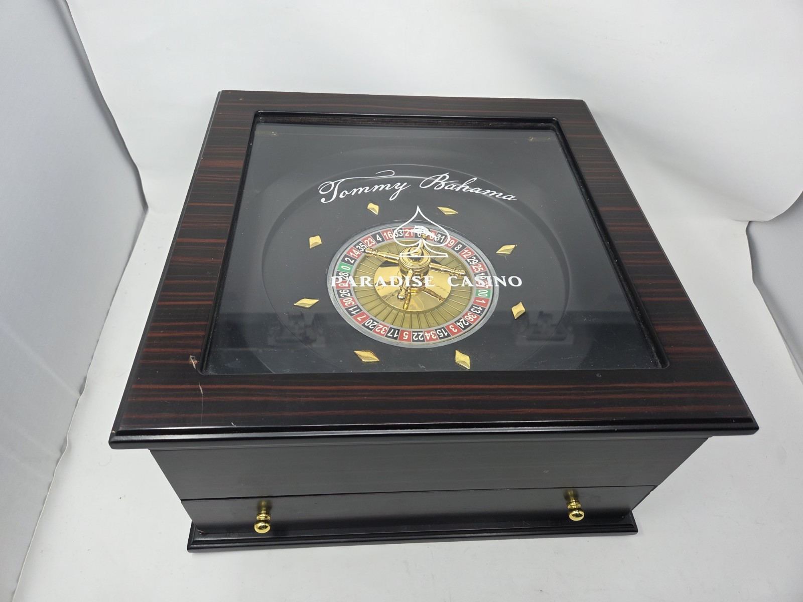 Tommy Bahama Paradise Casino Portable Roulette Wheel