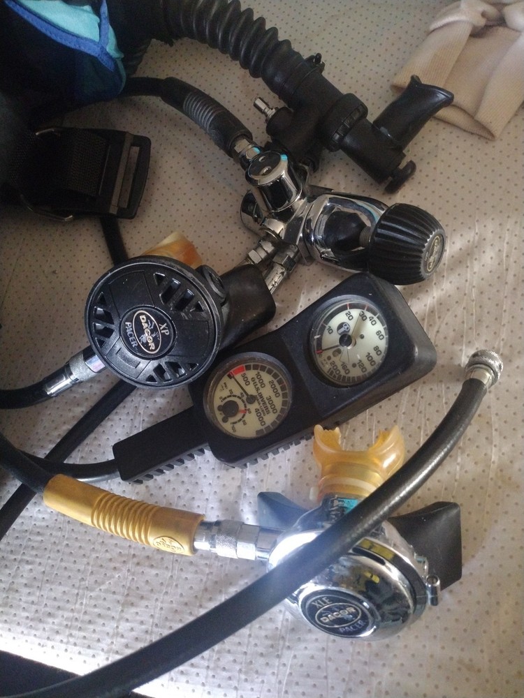 Dacor Scuba Diving Gear Lot Multi Items
