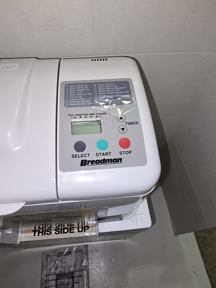 Breadman TR560 Bread Maker Machine 2lb Automatic Bread Machine White New