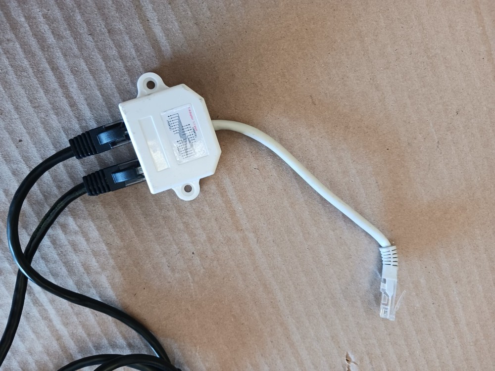 Ethernet Splitter 10/100 Baset Base T T-Adaptor With Cable Cords