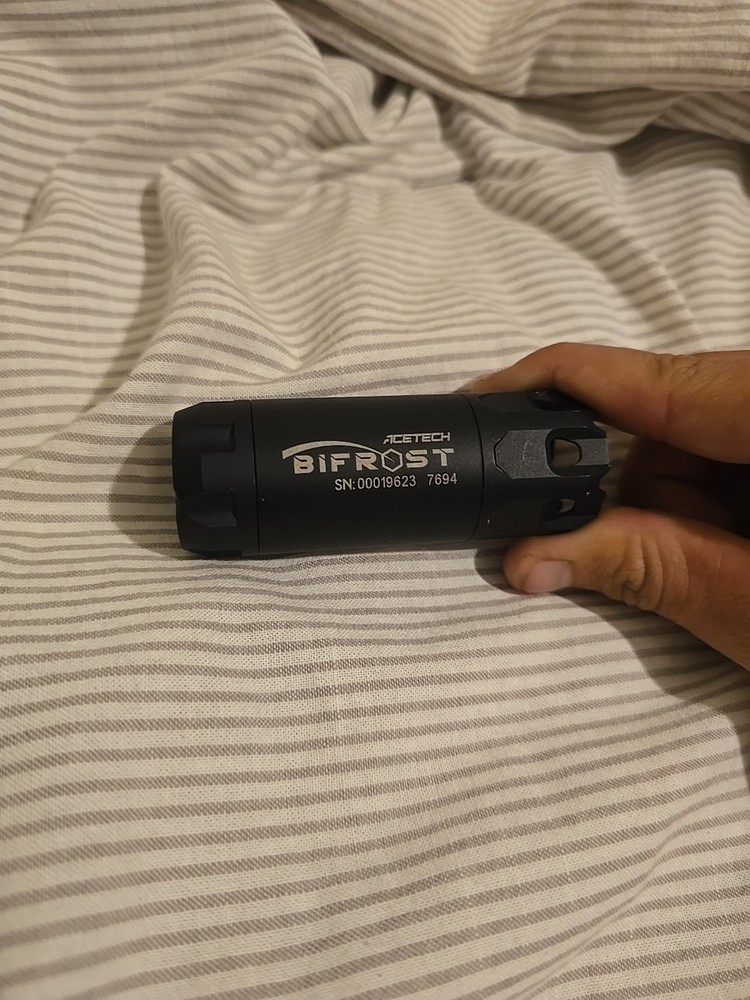 AceTech BIFROST Compact Airsoft Tracer Unit w/ Multi-Color Flame Effect