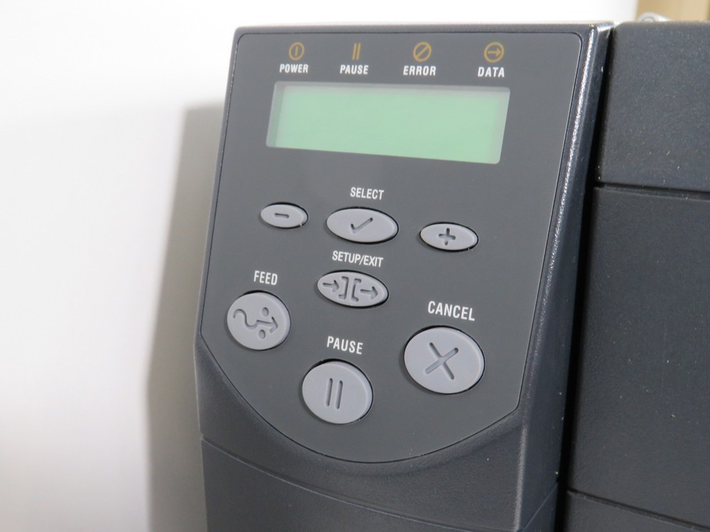 Zebra Technologies Z6M00-2001-0000 Barcode Label Printer USED