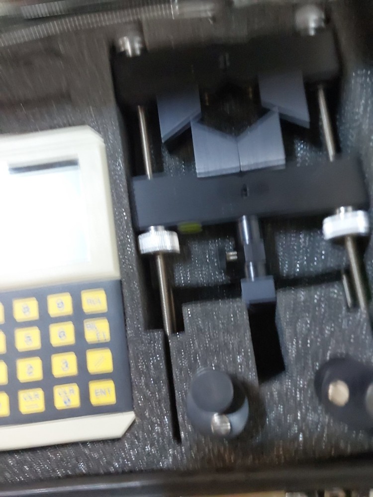 ALI 2000 MACHINE SHAFT ALIGNMENT TOOL