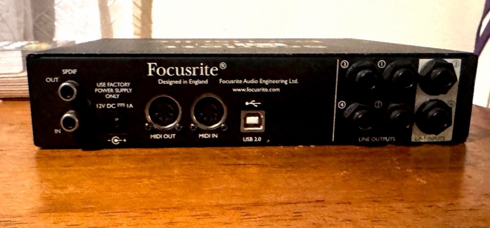 Focusrite Scarlett 8i6 USB Audio Interface Phantom Power MIDI SPDIF Desktop