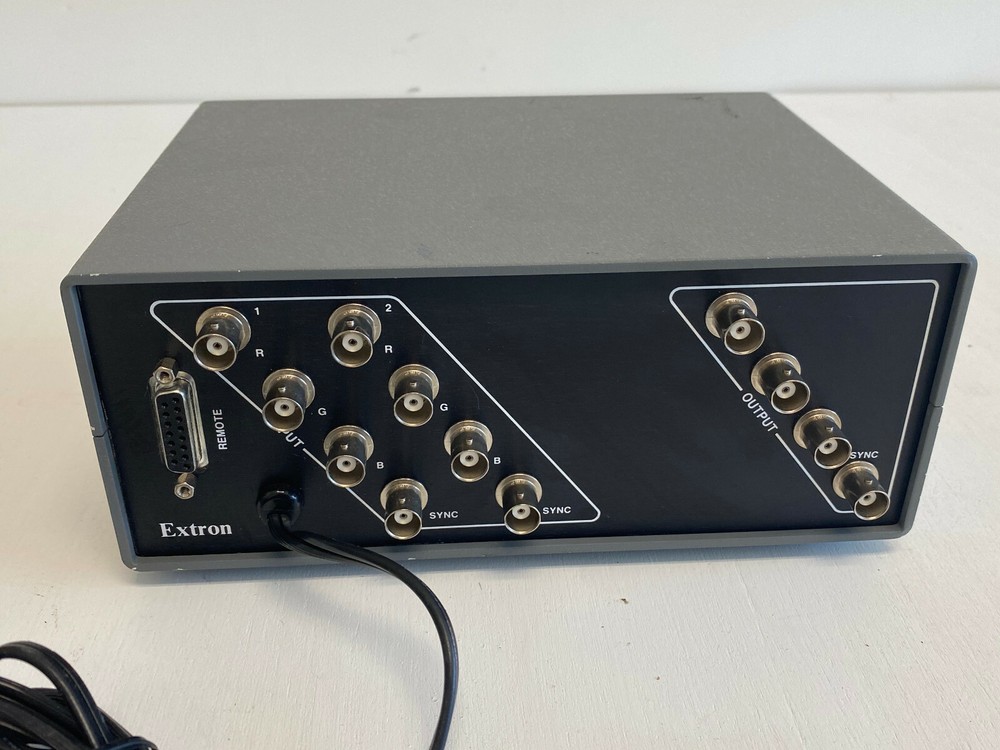 Extron SW2 AR Bidirectional Switcher