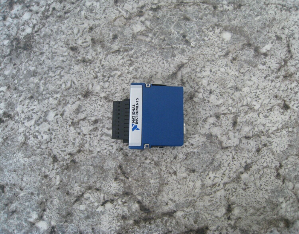 National Instruments NI 9423 8-Ch 24V High Speed Sinking Digital Input Module