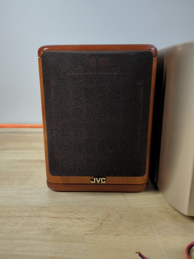 JVC FS-7000 Micro Compact Bookshelf CD Stereo System w/Remote Tested Working