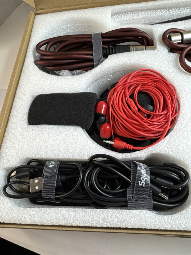 Squarock SR-AF102-2 Podcast Bundle for 2 with Microphones and Interface Sealed