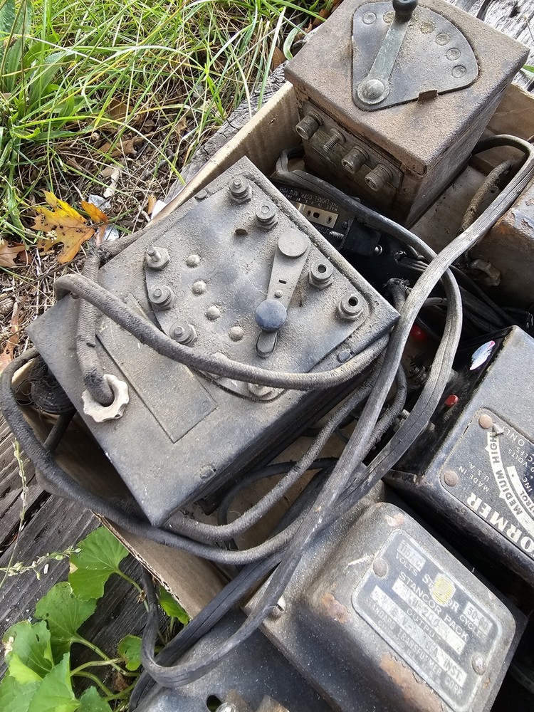Lot Vintage Electric Model Train Transformers