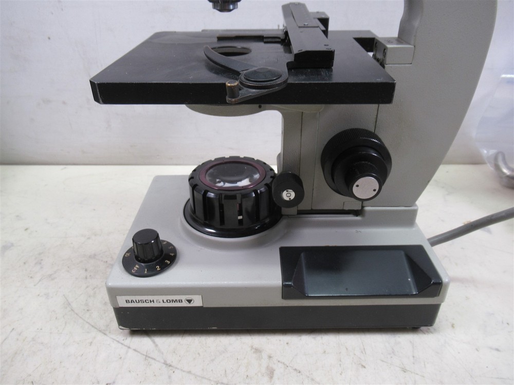 Bausch & Lomb KHS Binocular Microscope with Eyepieces & 3 Objectives