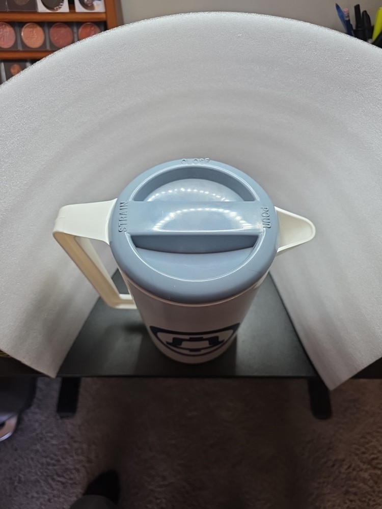 Southern Bell Tea Pitcher with Lid