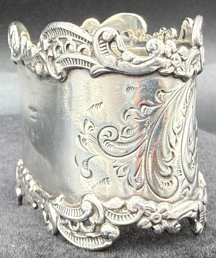 Repousse Sterling Silver Napkin Ring Monogram .925 39g Oval
