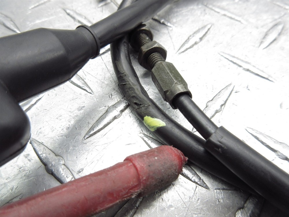 2005 02-06 Triumph Speed Four Right Switch Throttle Control Cable Handlebar Grip