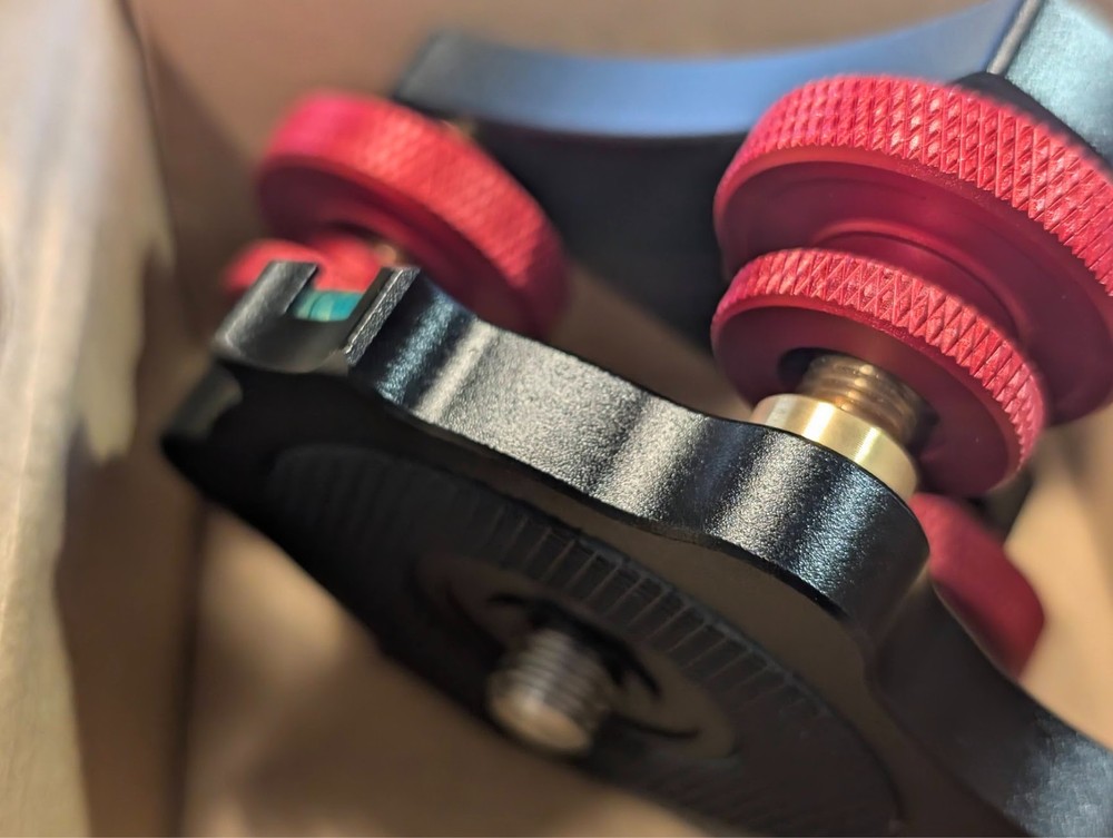 LP-64 Camera Tripod Head Leveling Base Triple-wheel Precision Leveler Adapter